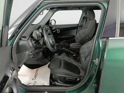 8 - MINI Cooper Cascioli Group