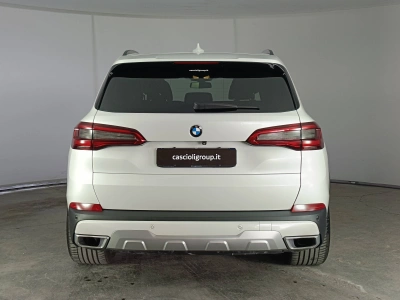 5 - BMW X5 Cascioli Group