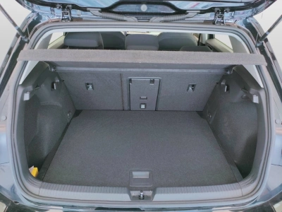 9 - Volkswagen Golf Cascioli Group