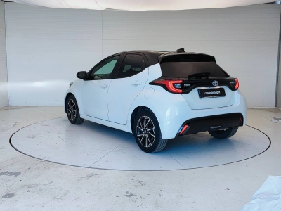 7 - Toyota Yaris Cascioli Group