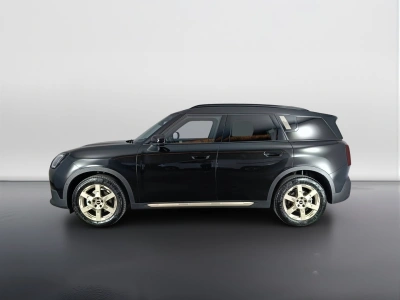 6 - MINI Countryman Cascioli Group