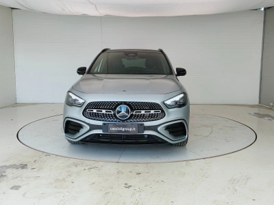 2 - Mercedes-Benz GLA Cascioli Group