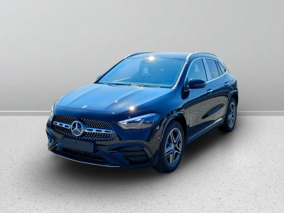 1 - Mercedes-Benz GLA Cascioli Group