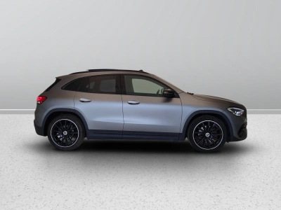 7 - Mercedes-Benz GLA Cascioli Group