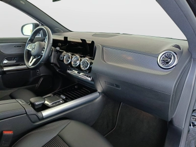 10 - Mercedes-Benz GLA Cascioli Group