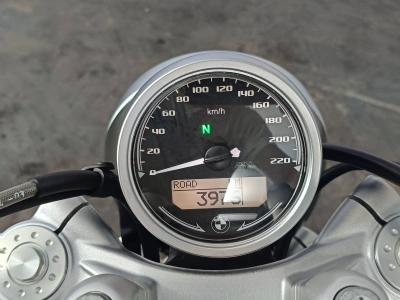 10 - BMW Motorrad nineT Cascioli Group