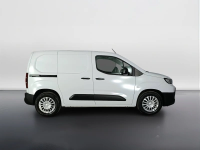 3 - Toyota Professional Proace City Electric 2024 Cascioli Group