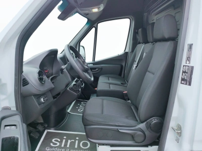 10 - Mercedes Vans Sprinter Cascioli Group