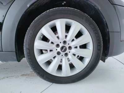 8 - MINI Countryman Cascioli Group