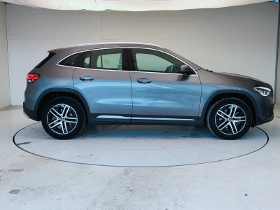 4 - Mercedes-Benz GLA Cascioli Group