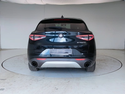 6 - Alfa romeo Stelvio Cascioli Group