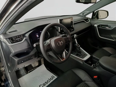 7 - Toyota RAV4 Cascioli Group