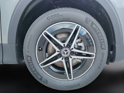 8 - Mercedes-Benz EQB Cascioli Group