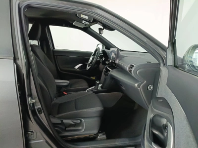 10 - Toyota Yaris Cross Cascioli Group