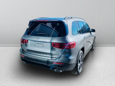 3 - Mercedes-Benz GLB Cascioli Group