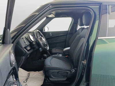 8 - MINI Countryman Cascioli Group
