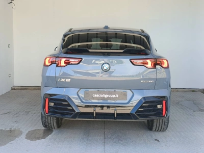 5 - BMW iX2 Cascioli Group