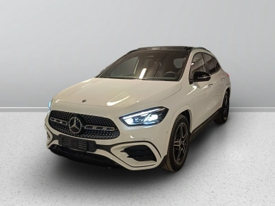 1 - Mercedes-Benz GLA Cascioli Group