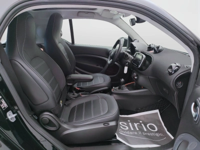 9 - smart fortwo Cascioli Group