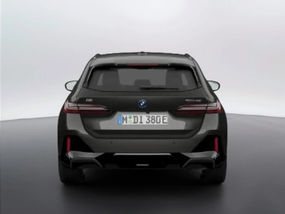 5 - BMW i5 Cascioli Group