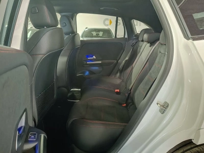 10 - Mercedes-Benz GLA Cascioli Group