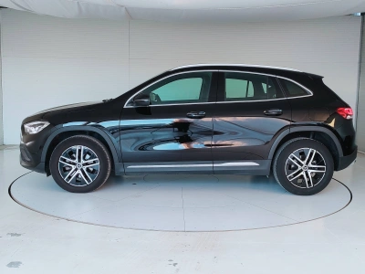 3 - Mercedes-Benz GLA Cascioli Group