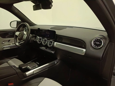 10 - Mercedes-Benz GLB Cascioli Group