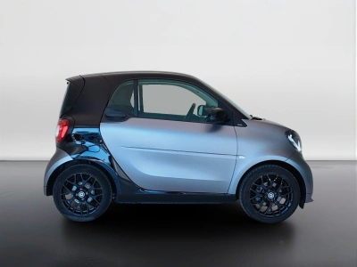 4 - smart fortwo Cascioli Group