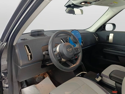 7 - MINI Countryman Cascioli Group