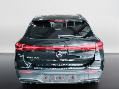 3 - Mercedes-Benz EQA Cascioli Group