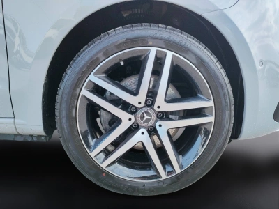 10 - Mercedes-Benz Classe V Cascioli Group