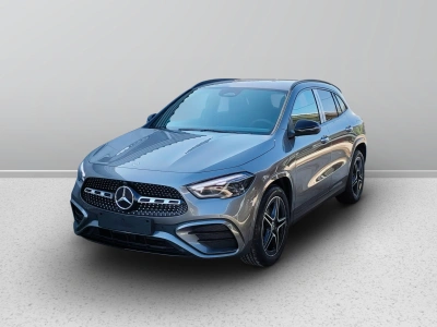 1 - Mercedes-Benz GLA Cascioli Group
