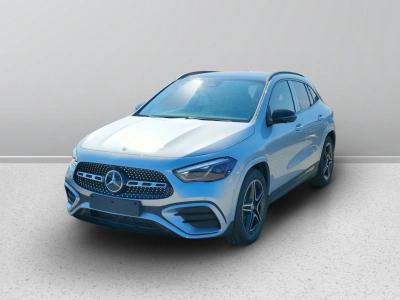 1 - Mercedes-Benz GLA Cascioli Group