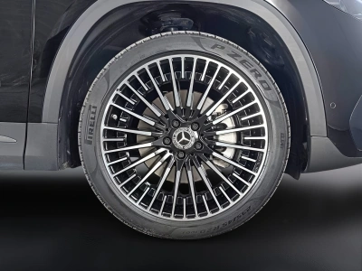 7 - Mercedes-Benz EQA Cascioli Group