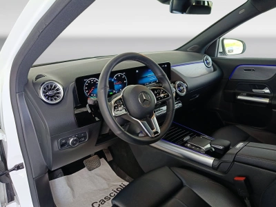 7 - Mercedes-Benz EQA Cascioli Group