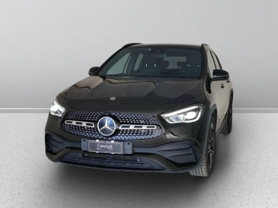 1 - Mercedes-Benz GLA Cascioli Group