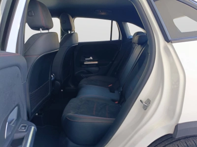 9 - Mercedes-Benz GLA Cascioli Group
