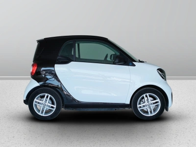 8 - smart fortwo Cascioli Group