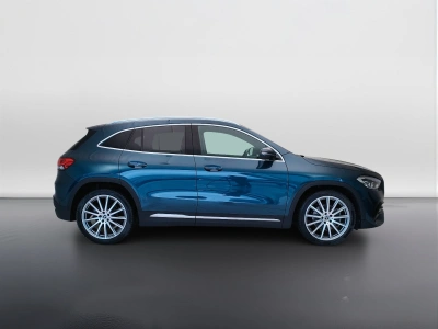 7 - Mercedes-Benz GLA Cascioli Group