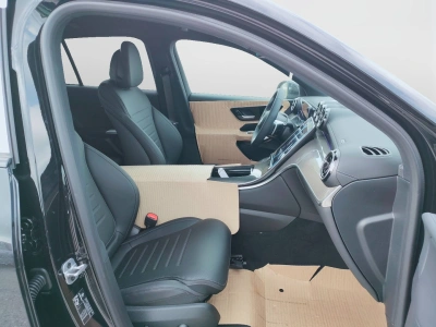 10 - Mercedes-Benz GLC Cascioli Group