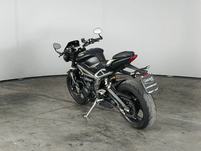 6 - Triumph Street Triple Cascioli Group