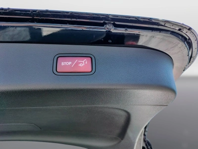 10 - Mercedes-Benz Classe E Cascioli Group