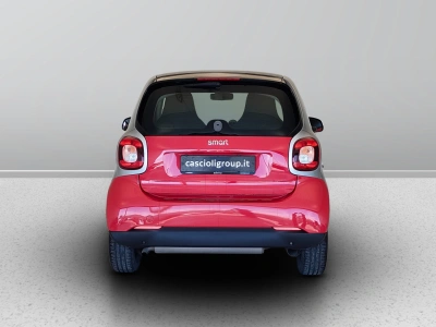 4 - smart fortwo Cascioli Group