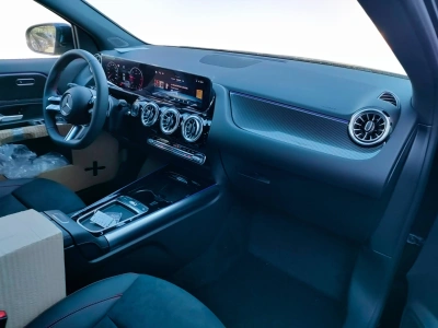 10 - Mercedes-Benz GLA Cascioli Group