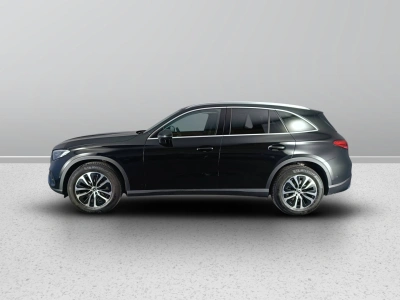 6 - Mercedes-Benz GLC Cascioli Group
