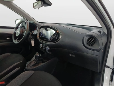 10 - Toyota Aygo X Cascioli Group