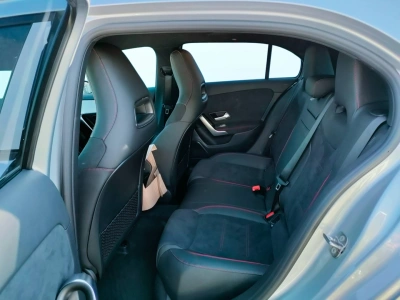 10 - Mercedes-Benz Classe A Cascioli Group