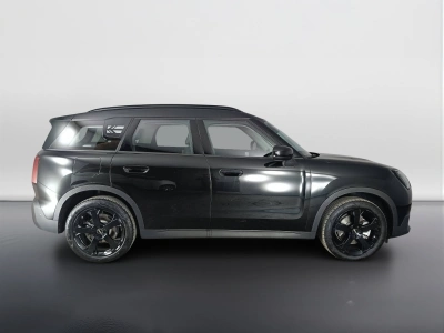 3 - MINI Countryman Cascioli Group
