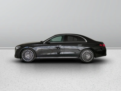 3 - Mercedes-Benz Classe E Cascioli Group