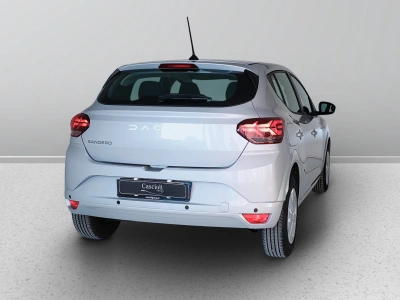 6 - Dacia Sandero Cascioli Group